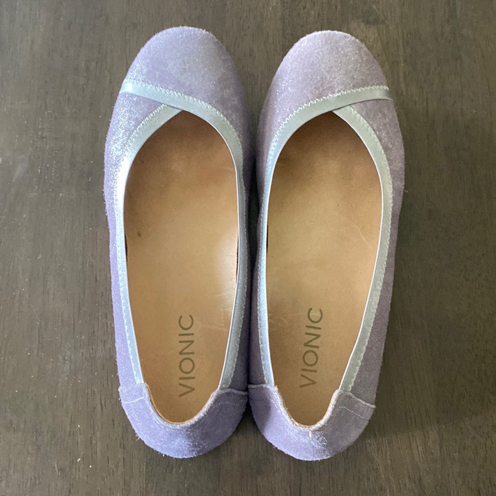 Silver Vionic flats